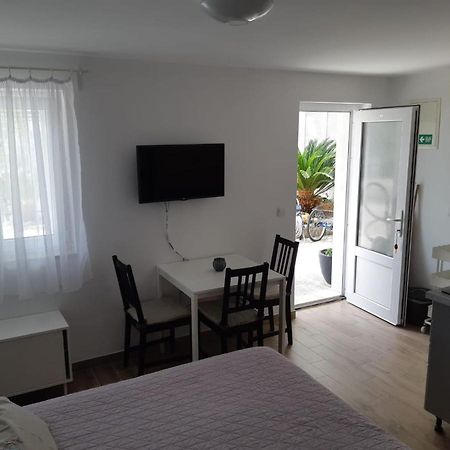 Apartments Kule Brela Kültér fotó